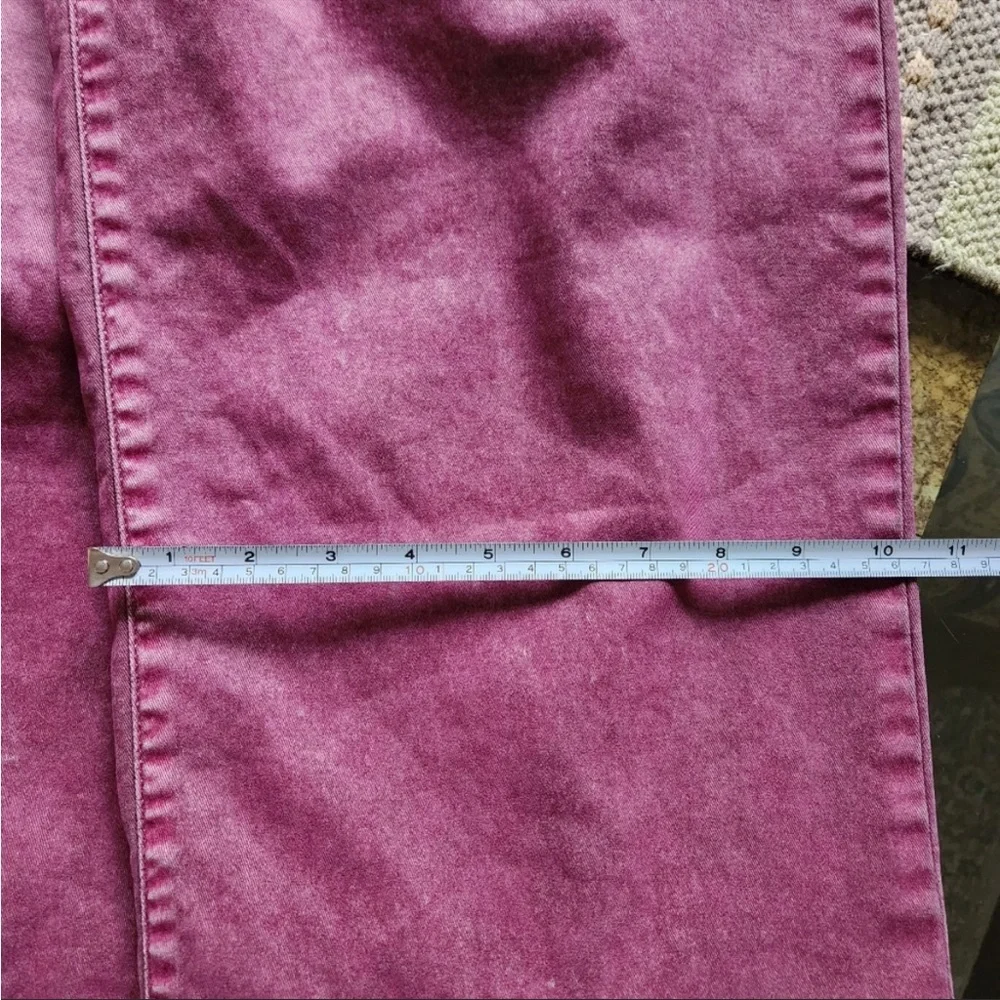 Diesel awesome jeans. Definitely statement piece. Mint condition, size 29 - Picture 6 of 7